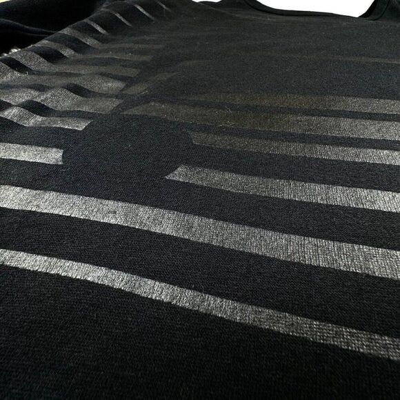 Fabletics Black Graphic Print Sweatshirt - Picture 4 of 7